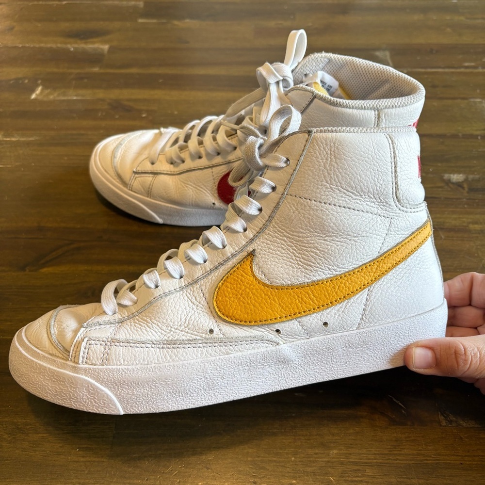 Nike Blazers Mid Lace Up Sneakers Leather Yellow Red Swoosh Mens 6 1/2 Custom